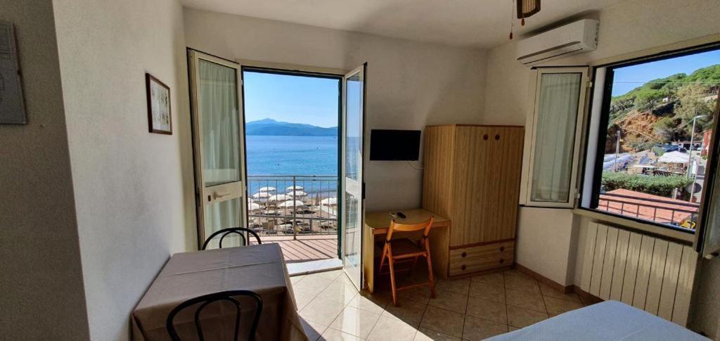 Appartamenti Villa Miramare Capoliveri  Extérieur photo