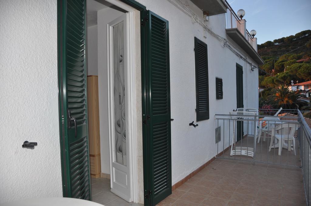 Appartamenti Villa Miramare Capoliveri  Extérieur photo